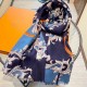 Counter synchronization new printed cashmere ah. Scarf   bull burst models   value return cashmere print   absolutely will scream     this section is Hermes HERMES limited edition top visual feast   counters limited edit