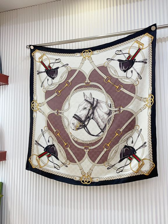 [Double-sided same color dark jacquard] GUCCi bought all say good-looking   Recommended   [GG Equestrian World Printing 90] Silk square scarf, the top craftsmanship is superb value   Hermès counter explosive    three-dim