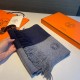 Men and women with the same model, 100% pure cashmere Hermes (Hermes) synchronization counter, high-end cashmere knitted scarf! Can be formal, can be casual, very Classical design. This knitting method is more difficult,