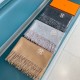 Will glow shiny scarf Hermes ~   on the new shawl   Needless to say, this model is too familiar, the classic double F is the continuation of a century of iconic logo, this year the Vintage trend swept the world ~ ~ ~ Med