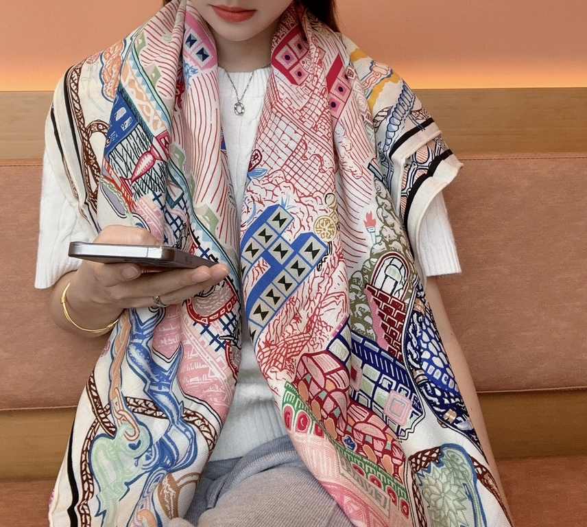 PriceA High-end Luxury Product ~~ Double Sided Heterochromatic Velvet Square ScarfHermes [Silk Scarf AdventureIt's extraordinary, it's high class! Very lifting! Forever plus points H fall and winter items! Various dressi