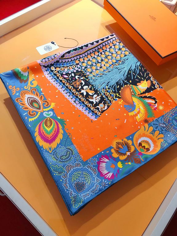 SHMS2327 ORIGINAL HERMES [Fancy Dress Celebration] 90cm Silk Square Scarf  The print comes from traditional Polish wedding attire! You may have stared in amazement at the fact that you have arrived in a marvelous wonderl