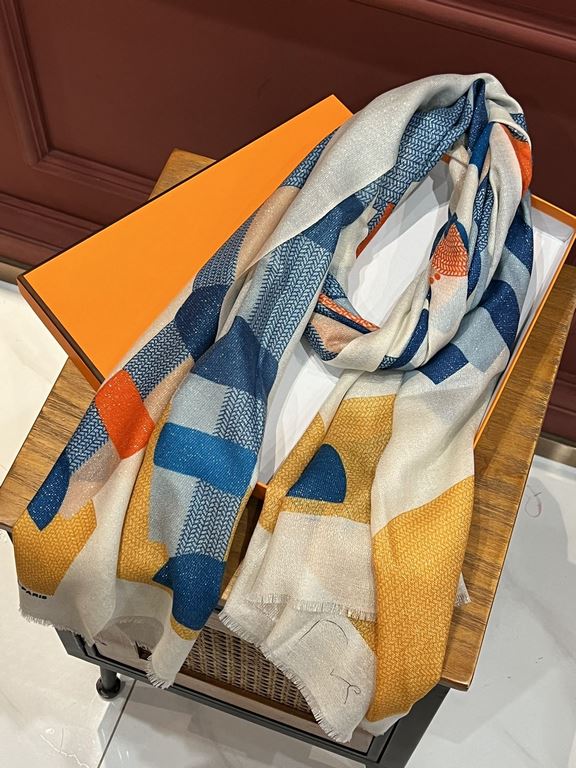 Scarf that glows and shines New    Buy all say it looks good recommended [pony jumping] top craftsmanship super value Hermes counter models    three-dimensional presentation of the pattern pattern in kind of a very high 