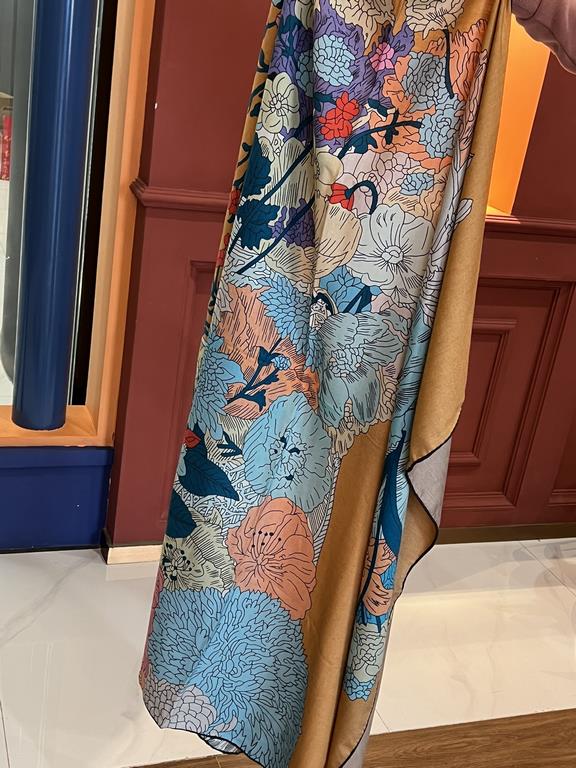 Price  Hermes New styles are coming~!Fashionable fall and winter ~ do not fear the long years, we will eventually be treated gently! The technology of double-sided printing and dyeing is used, and both sides are printed 