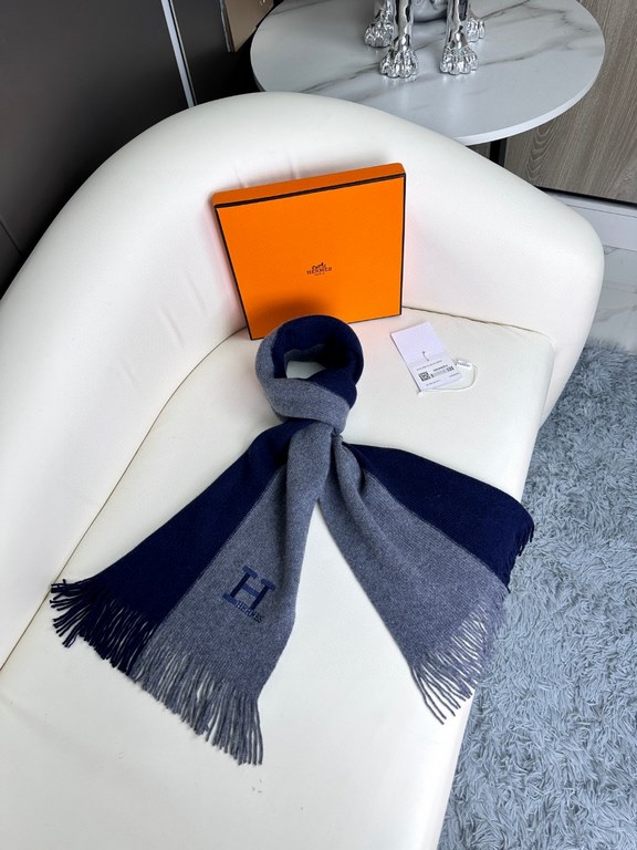 Price New! 2023 men and women with the same models, 100% pure cashmere Hermes (Hermes) synchronization counter, high-end cashmere knitted scarf! Can be formal, can be casual, very Classical design. This is a difficult kn