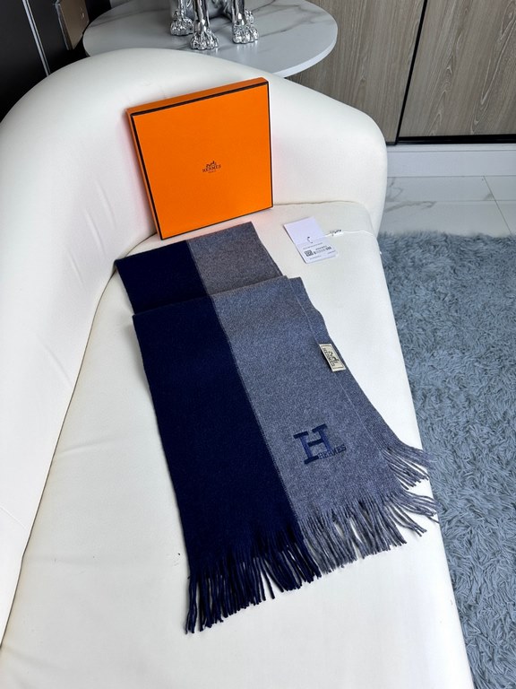 Price New! 2023 men and women with the same models, 100% pure cashmere Hermes (Hermes) synchronization counter, high-end cashmere knitted scarf! Can be formal, can be casual, very Classical design. This is a difficult kn