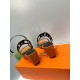 Hermes Hermes 2023 Official website synchronized spring and summer new style, slant heel sandalCowhide fabric, sheepskin footbed. Sheepskin lining. A lightweight summer sandal with a classic shape transformed into a leat