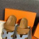 Top version men's women's   Hermes chypre slippers are so hot these days - chypre sandals, ugly ugly cute.The summer is really too much need for versatile slippers!This pair of slippers, how to match all good, casual and