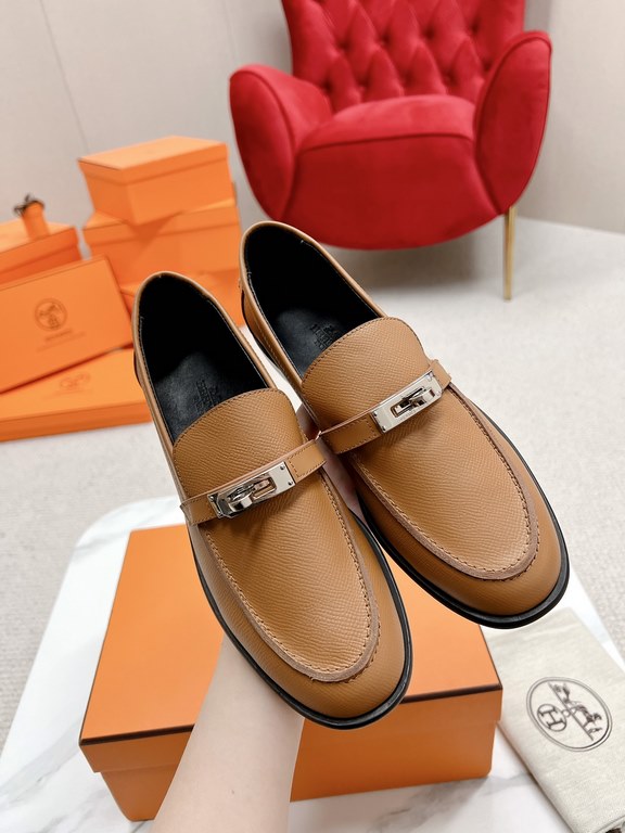 HERME'c, the whole network exclusive handmade, private high-end customization, classic handmade workshop ~ ~ big goods real shotDestin Loafers, very classic, versatile, simple, colorblocking design, on the foot is very f