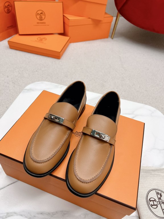 HERME'c, the whole network exclusive handmade, private high-end customization, classic handmade workshop ~ ~ big goods real shotDestin Loafers, very classic, versatile, simple, colorblocking design, on the foot is very f