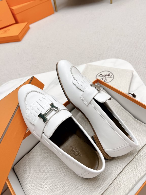 HERME'c, the whole network exclusive handmade, private high-end customization, classic handmade workshop ~ ~ ~ big goods real shotRoyal Loafers, very classic, versatile, simple, colorblocking design, on the foot is very 