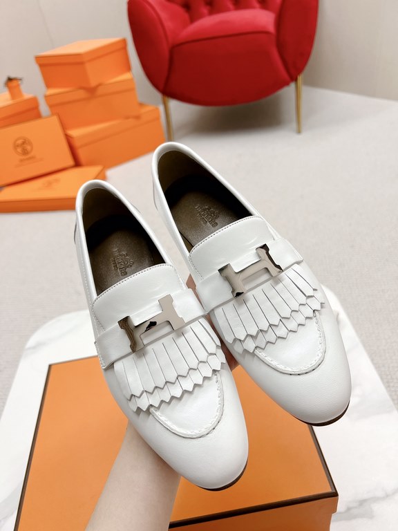 HERME'c, the whole network exclusive handmade, private high-end customization, classic handmade workshop ~ ~ ~ big goods real shotRoyal Loafers, very classic, versatile, simple, colorblocking design, on the foot is very 