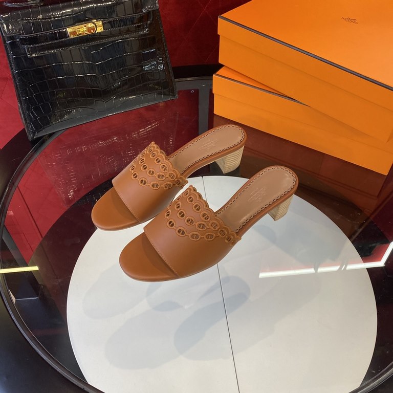 New color, full midsole, new revision (Hermès) Packaging upgraded, version of the workmanship materials upgraded.Hermes  market highest version pure handmade shoes   Top Product Hermes Slippers  ----------Early spring ne