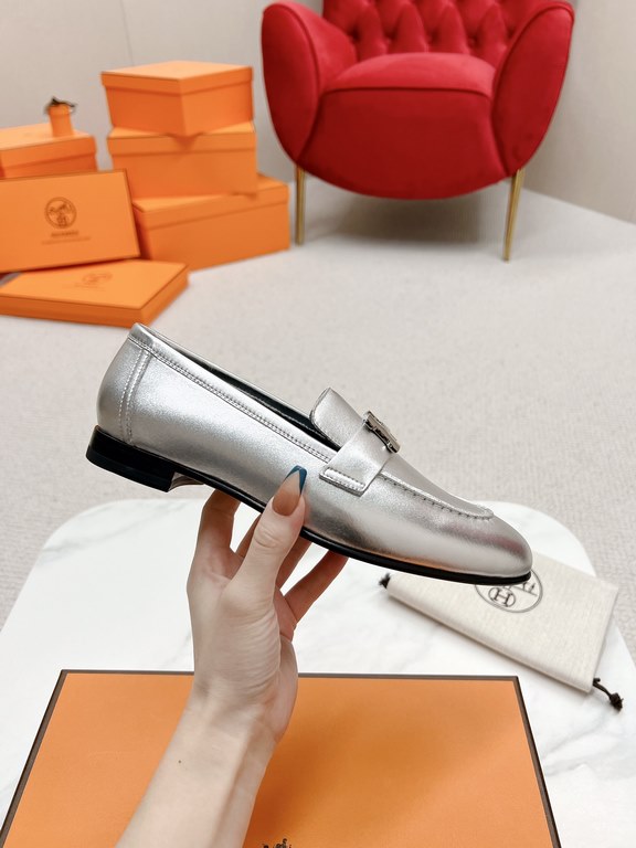 HERME'c, the whole network exclusive handmade, private high-end customization, classic handmade workshop ~ ~ ~ big goods real shotRoyal Loafers, very classic, versatile, simple, colorblocking design, on the foot is very 