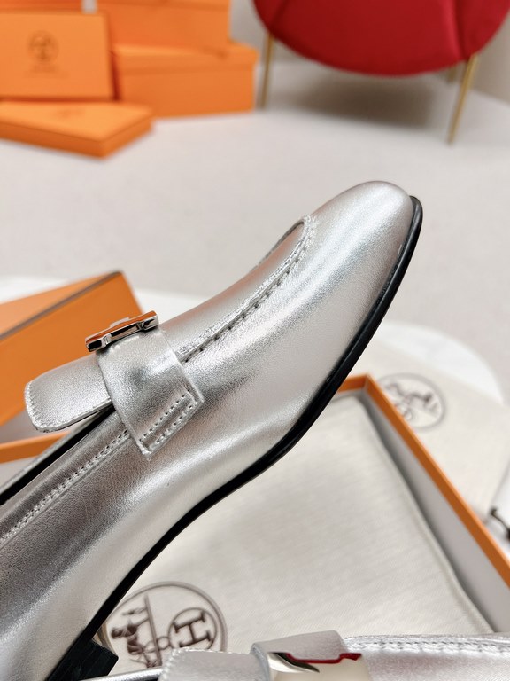 HERME'c, the whole network exclusive handmade, private high-end customization, classic handmade workshop ~ ~ ~ big goods real shotRoyal Loafers, very classic, versatile, simple, colorblocking design, on the foot is very 