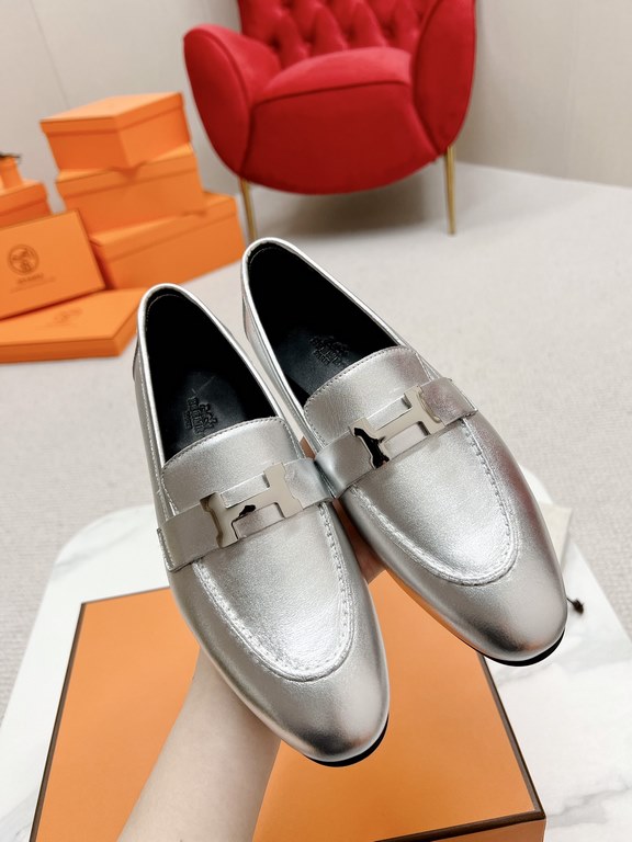 HERME'c, the whole network exclusive handmade, private high-end customization, classic handmade workshop ~ ~ ~ big goods real shotRoyal Loafers, very classic, versatile, simple, colorblocking design, on the foot is very 