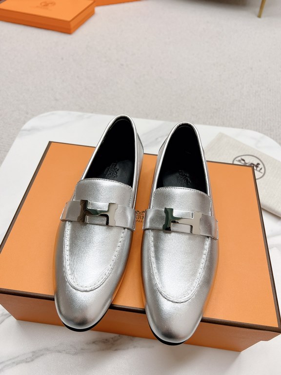 HERME'c, the whole network exclusive handmade, private high-end customization, classic handmade workshop ~ ~ ~ big goods real shotRoyal Loafers, very classic, versatile, simple, colorblocking design, on the foot is very 