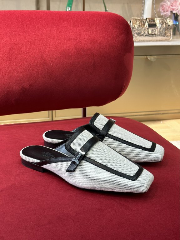 Top qualityherme...ss23 new arrival～!H's SpringSummer 2023 Square Toe Half Flip Flops Wrapped feeling is very good, full of comfort   looks like a showy and stretchy foot! Leather trim, exquisite details, handsome and ve