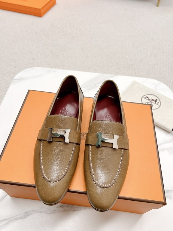 HERME'c, the whole network exclusive handmade, private high-end customization, classic handmade workshop ~ ~ ~ big goods real shotRoyal Loafers, very classic, versatile, simple, colorblocking design, on the foot is very 