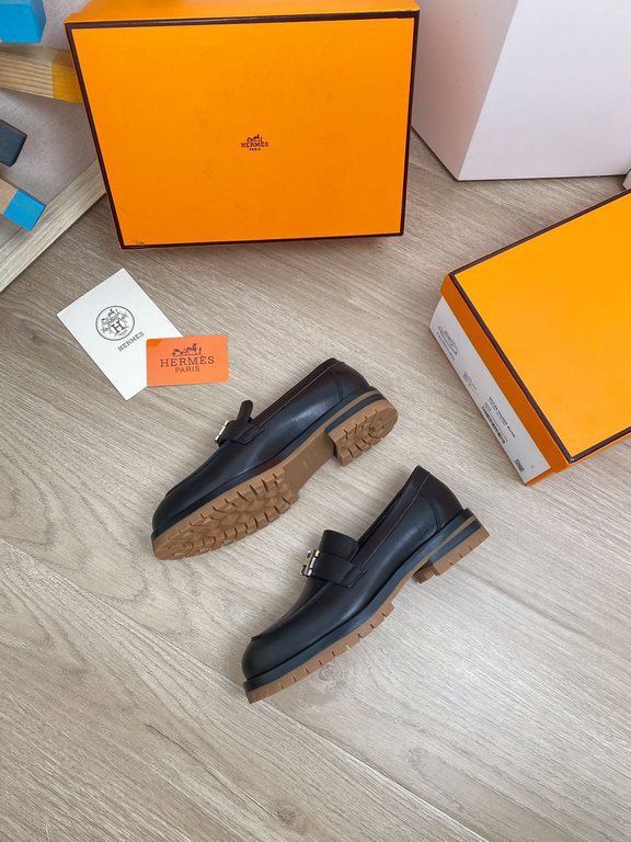 PriceNew on the new Hermes 2022 fall and winter official website new Faubourg flat H buckle small leather shoes Lefthand shoes Oxford shoesUpper H top grade cowhide leather. Lining and insole custom-dyed goatskin. Sole m