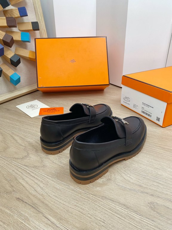 PriceNew on the new Hermes 2022 fall and winter official website new Faubourg flat H buckle small leather shoes Lefthand shoes Oxford shoesUpper H top grade cowhide leather. Lining and insole custom-dyed goatskin. Sole m