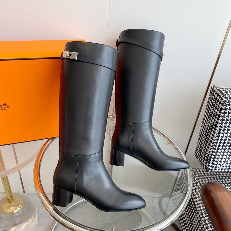 Batch Generation level! Hermes Hermes Germain Collection! Elegant temperament chunky heel boots Signature kelly buckle with sleek design!Original calfskin upper, cowhide lining padded feetCustom grade Italian leather out