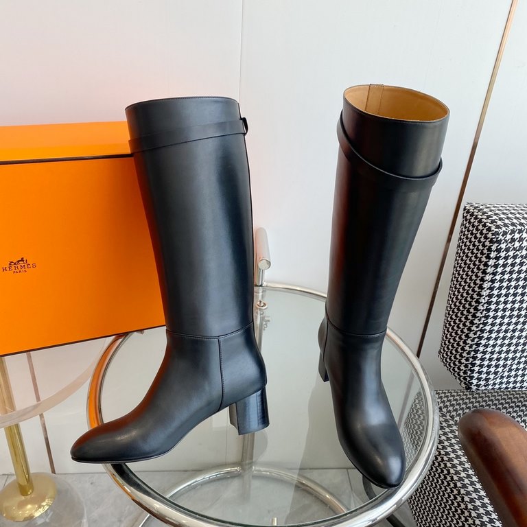 Batch Generation level! Hermes Hermes Germain Collection! Elegant temperament chunky heel boots Signature kelly buckle with sleek design!Original calfskin upper, cowhide lining padded feetCustom grade Italian leather out