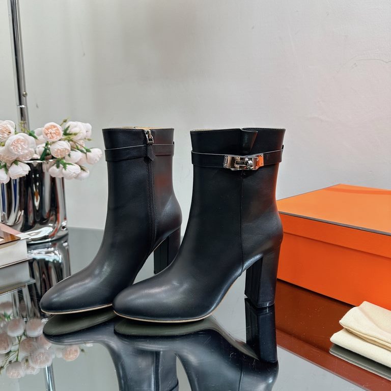 代购级别-Hermes 爱马仕kelly 经典骑士靴短靴------ -H family classic boots, simple and atmospheric, handsome and full.-H family's classic boots, simple atmosphere, handsome full!-Upper original calfskin leather Lining cowhide leather-It