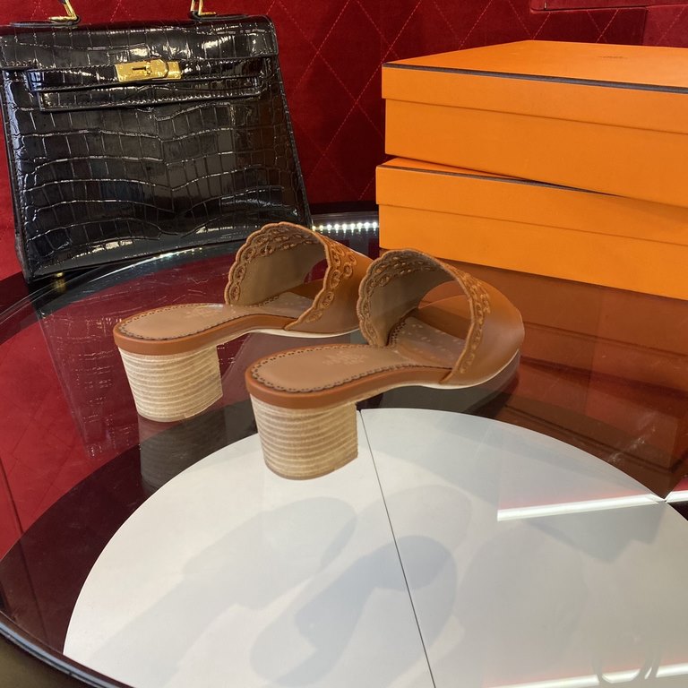 New color, full midsole, new revision (Hermès) Packaging upgraded, version of the workmanship materials upgraded.Hermes  market highest version pure handmade shoes   Top Product Hermes Slippers  ----------Early spring ne