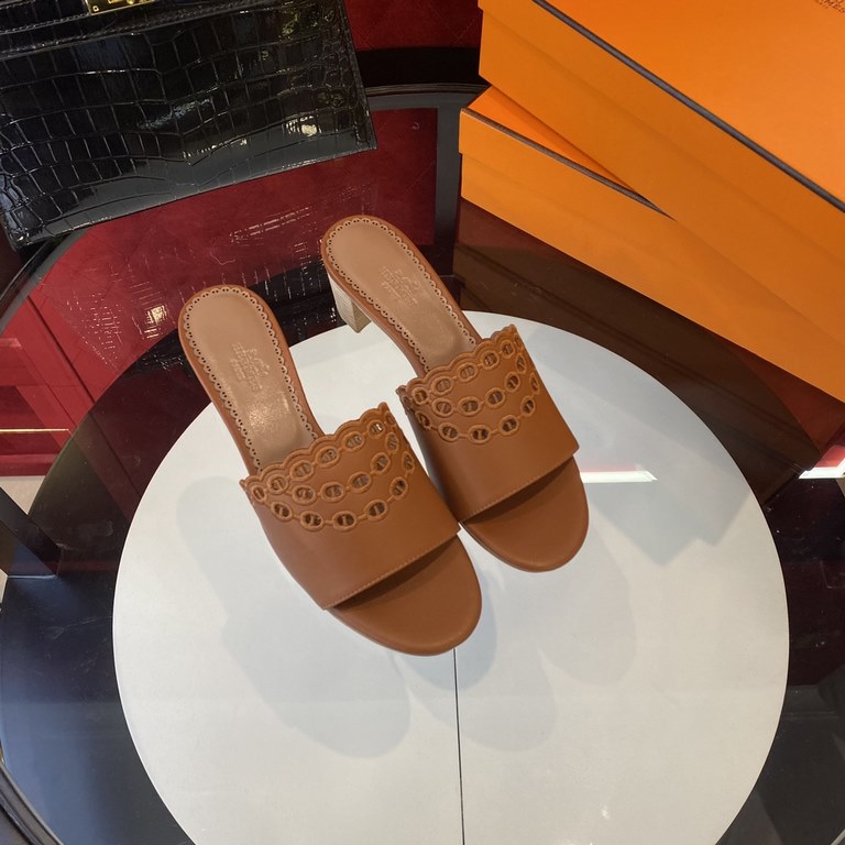 New color, full midsole, new revision (Hermès) Packaging upgraded, version of the workmanship materials upgraded.Hermes  market highest version pure handmade shoes   Top Product Hermes Slippers  ----------Early spring ne