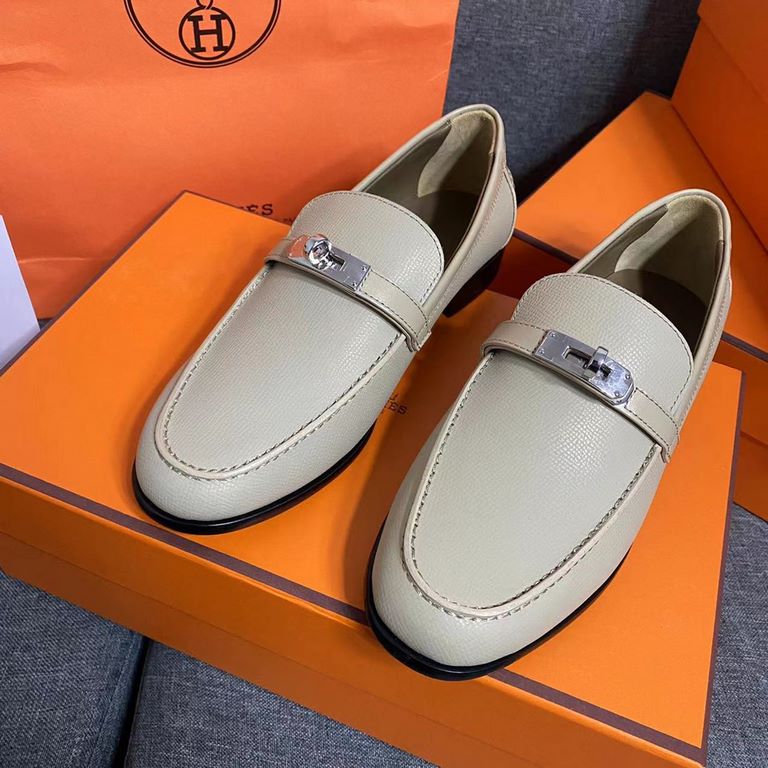 The hottest item of the year is online ~Purely handmade and customized as always ～This will be the hottest single product of H brand this year, kelly buckle Loafers, cool and special casual fashion versatile, flat small 