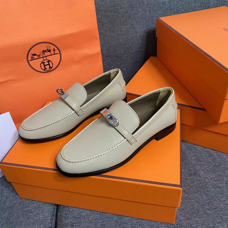 The hottest item of the year is online ~Purely handmade and customized as always ～This will be the hottest single product of H brand this year, kelly buckle Loafers, cool and special casual fashion versatile, flat small 