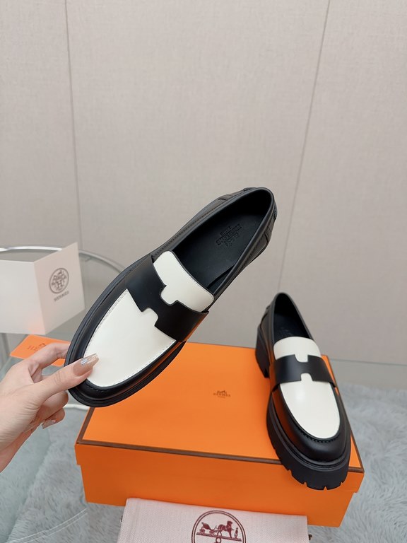 -Top qualityHermes Hermes H Family New Chunky Sole Louboutin ShoesSmooth calf leather pumps with a grooved sole, classic H upper detail and signature H Cadenas detail. A colorful mix of styles.Upper CalfskinLining sheeps