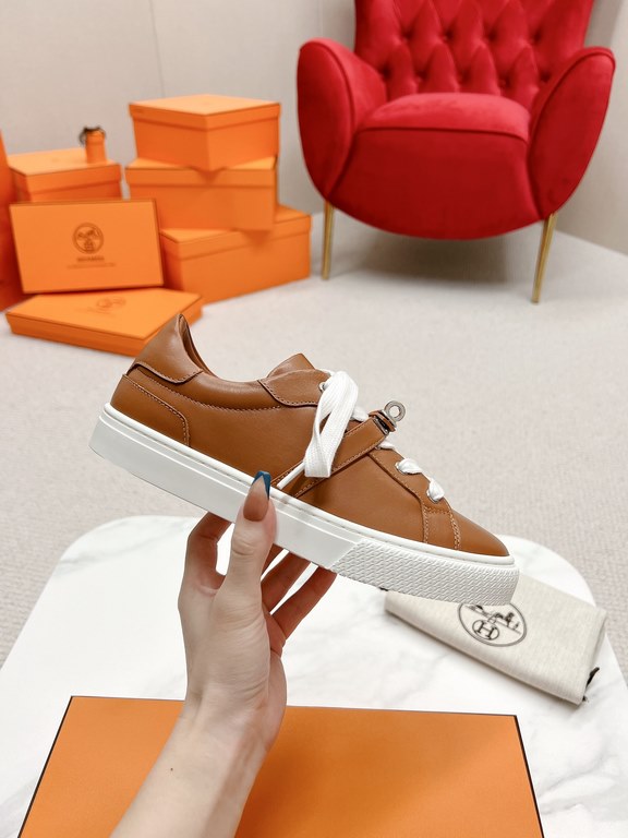 Herme's Love  Shi, straight line boutique build, as soon as I opened the package, I fell in love, this year, every sneaker of the Dumas family is loved, fashion is to be different.The overall design of the shoes is very 