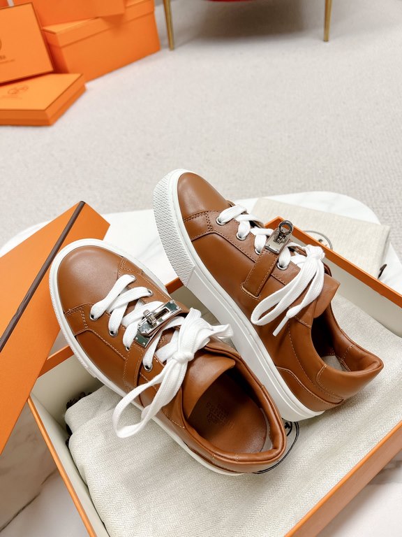 Herme's Love  Shi, straight line boutique build, as soon as I opened the package, I fell in love, this year, every sneaker of the Dumas family is loved, fashion is to be different.The overall design of the shoes is very 