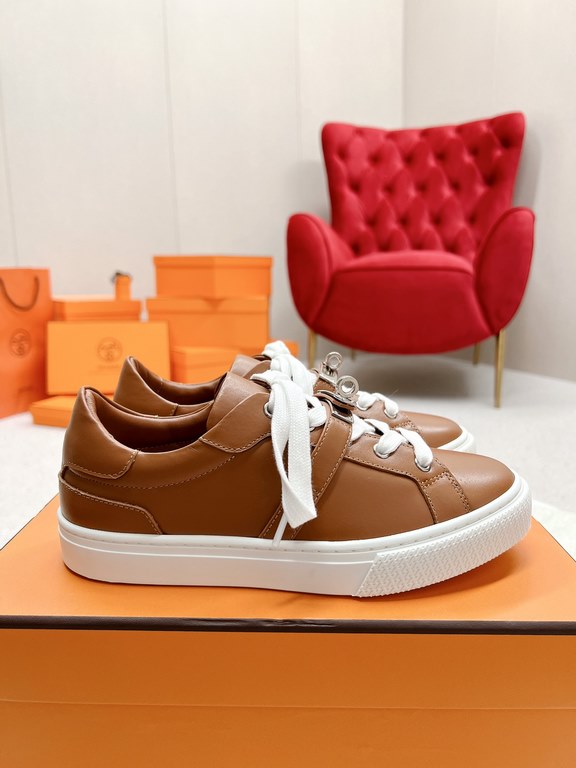 Herme's Love  Shi, straight line boutique build, as soon as I opened the package, I fell in love, this year, every sneaker of the Dumas family is loved, fashion is to be different.The overall design of the shoes is very 