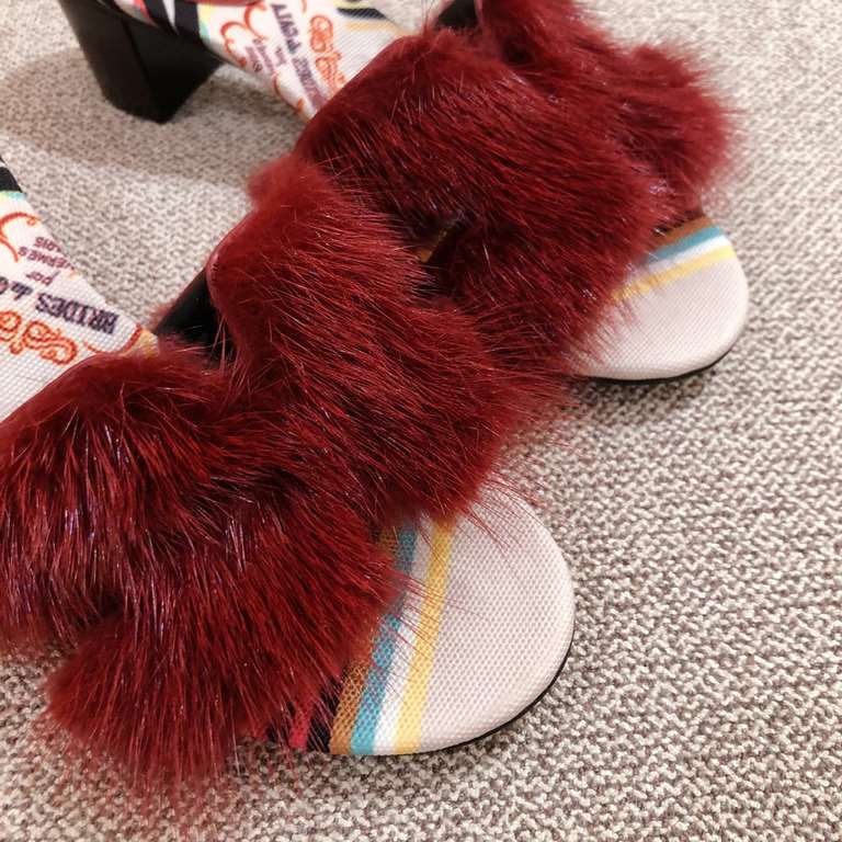 [Guanhua] Hermes  home 20ss fall and winter new products! Classic boot shape   British mink fur design, classic and durable! Original inverted mold last shape, extreme 11 shape, imported high-end knitting needles present