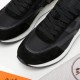 Hermes Hermes Sneakers H Side Label Counter all the latest couple modelsRestore the authentic 11 details Customized sense of superbH Side label pattern design Mix and match elements splicing details full of points  .Slim