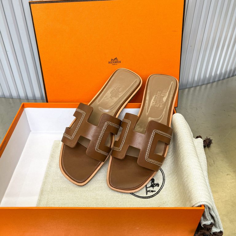 Bone Cord Collection Newly Revamped (Hermès) Packaging upgraded, version of the workmanship materials upgraded.Hermes  market highest version of pure handmade shoes   Top Product Hermes Slippers  ----------The most class