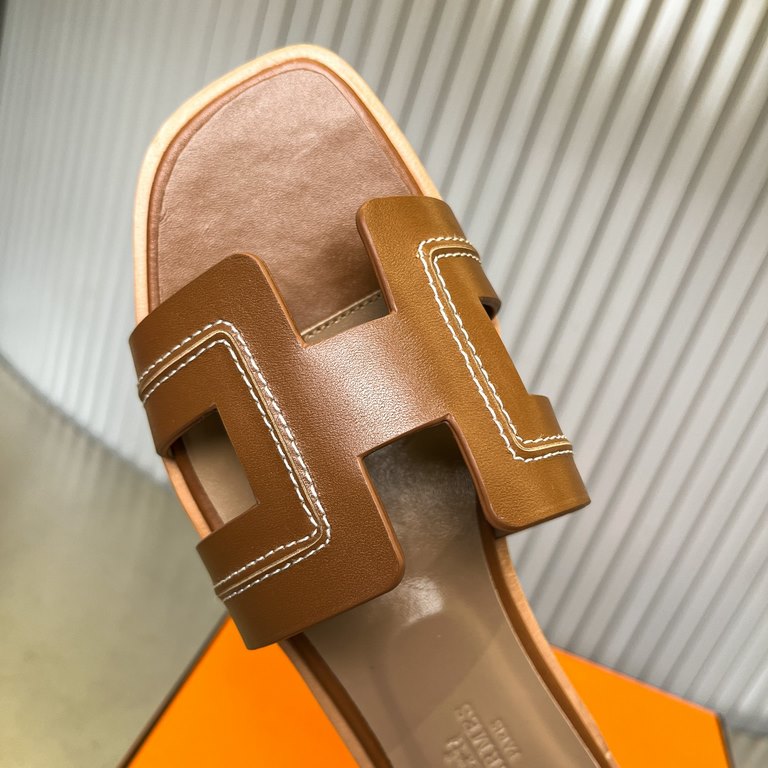 Bone Cord Collection Newly Revamped (Hermès) Packaging upgraded, version of the workmanship materials upgraded.Hermes  market highest version of pure handmade shoes   Top Product Hermes Slippers  ----------The most class