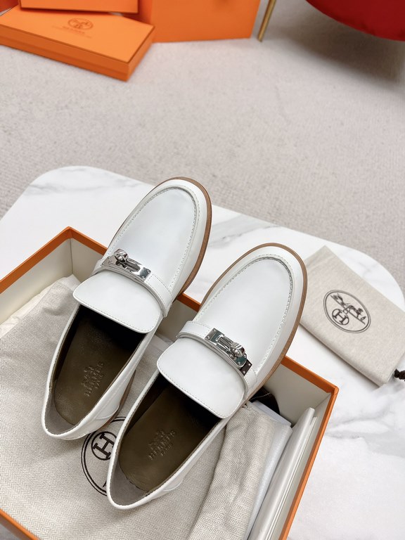 HERME'c, the whole network exclusive handmade, private high-end customization, classic handmade workshop ~ ~ big goods real shotDestin Loafers, very classic, versatile, simple, colorblocking design, on the foot is very f