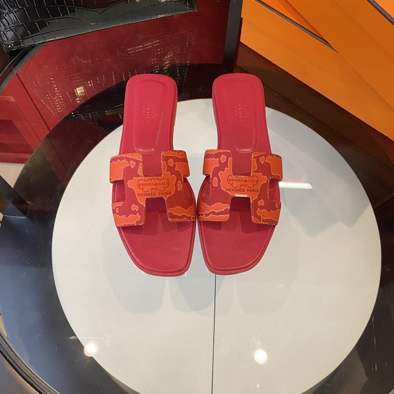 New color, full midsole, new revision (Hermès) Packaging upgraded, version of the workmanship materials upgraded.Hermes  market highest version pure handmade shoes   Top Product Hermes Slippers  ----------Early spring ne