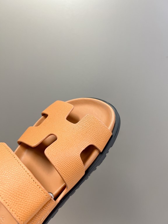 Men  [ΗERMES 】 Hermes spring and summer classic couple models second uncle slippers Chypre ugly ugly ugly uncle slippers - old man slippers, on the foot is simply too comfortable! It's simple and cute!All mixed breed she