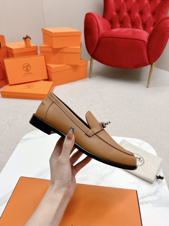 HERME'c, the whole network exclusive handmade, private high-end customization, classic handmade workshop ~ ~ big goods real shotDestin Loafers, very classic, versatile, simple, colorblocking design, on the foot is very f