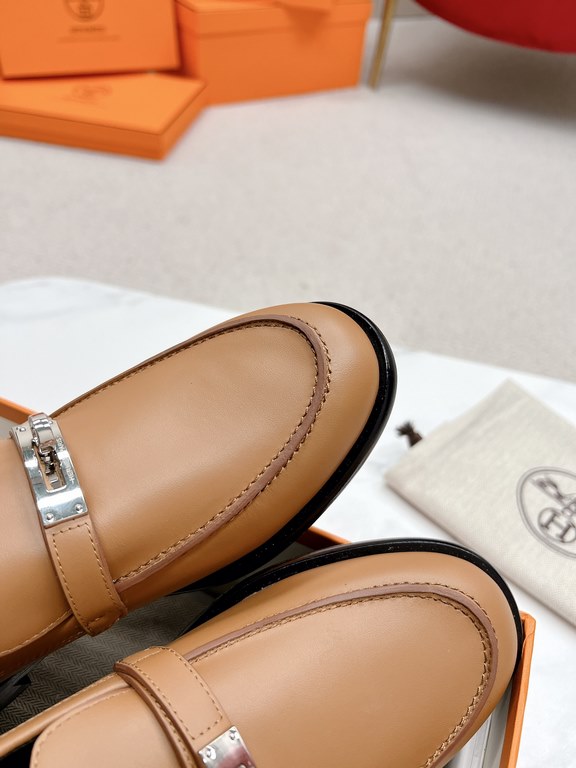 HERME'c, the whole network exclusive handmade, private high-end customization, classic handmade workshop ~ ~ big goods real shotDestin Loafers, very classic, versatile, simple, colorblocking design, on the foot is very f