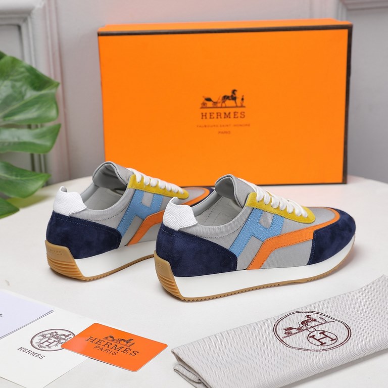 Hermes Hermes Sneakers H Side Label Counter all the latest couple modelsRestore the authentic 11 details Customized sense of superbH Side label pattern design Mix and match elements splicing details full of points  .Slim