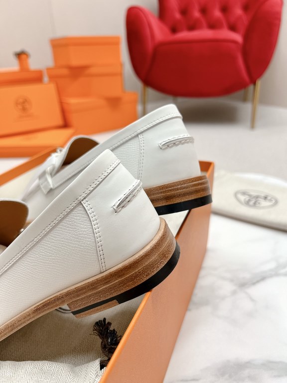 HERME'c, the whole network exclusive handmade, private high-end customization, classic handmade workshop ~ ~ big goods real shotDestin Loafers, very classic, versatile, simple, colorblocking design, on the foot is very f