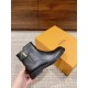 ' # Tods the latest models of short boots England full of wind, BV boots wind scraped a lot, do not want to follow the wind, Hermes is also a lot of people into the, want to be different, Tods this pair of proper into  T