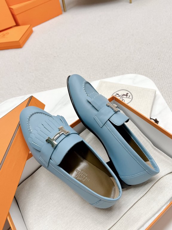 HERME'c, the whole network exclusive handmade, private high-end customization, classic handmade workshop ~ ~ ~ big goods real shotRoyal Loafers, very classic, versatile, simple, colorblocking design, on the foot is very 