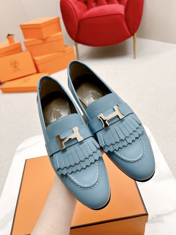 HERME'c, the whole network exclusive handmade, private high-end customization, classic handmade workshop ~ ~ ~ big goods real shotRoyal Loafers, very classic, versatile, simple, colorblocking design, on the foot is very 